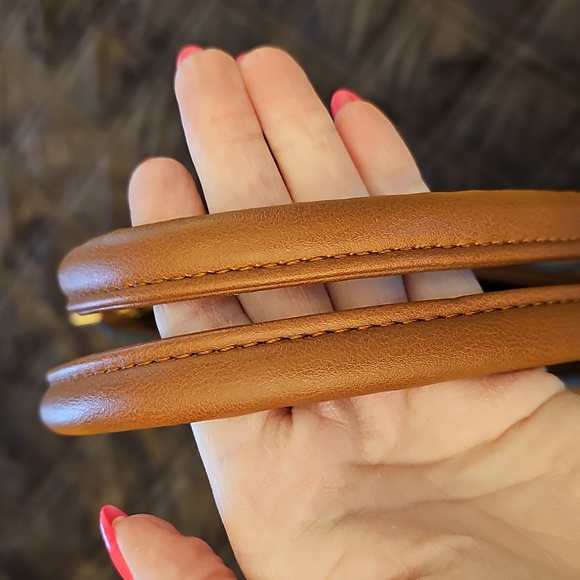 Shoulder Bag - Picture 10 of 16